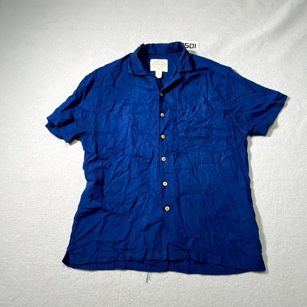 St. John's Bay Camp Shirt Mens M Blue Rayon Classic Fit Short Sleeve Button Up